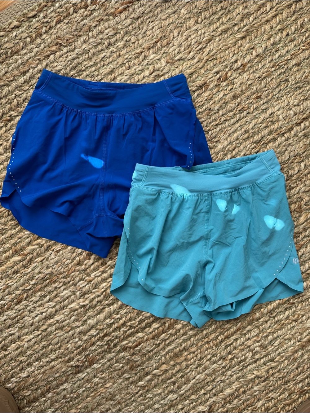 Lululemon Women’s Athletic Shorts - Royal Blue & Teal